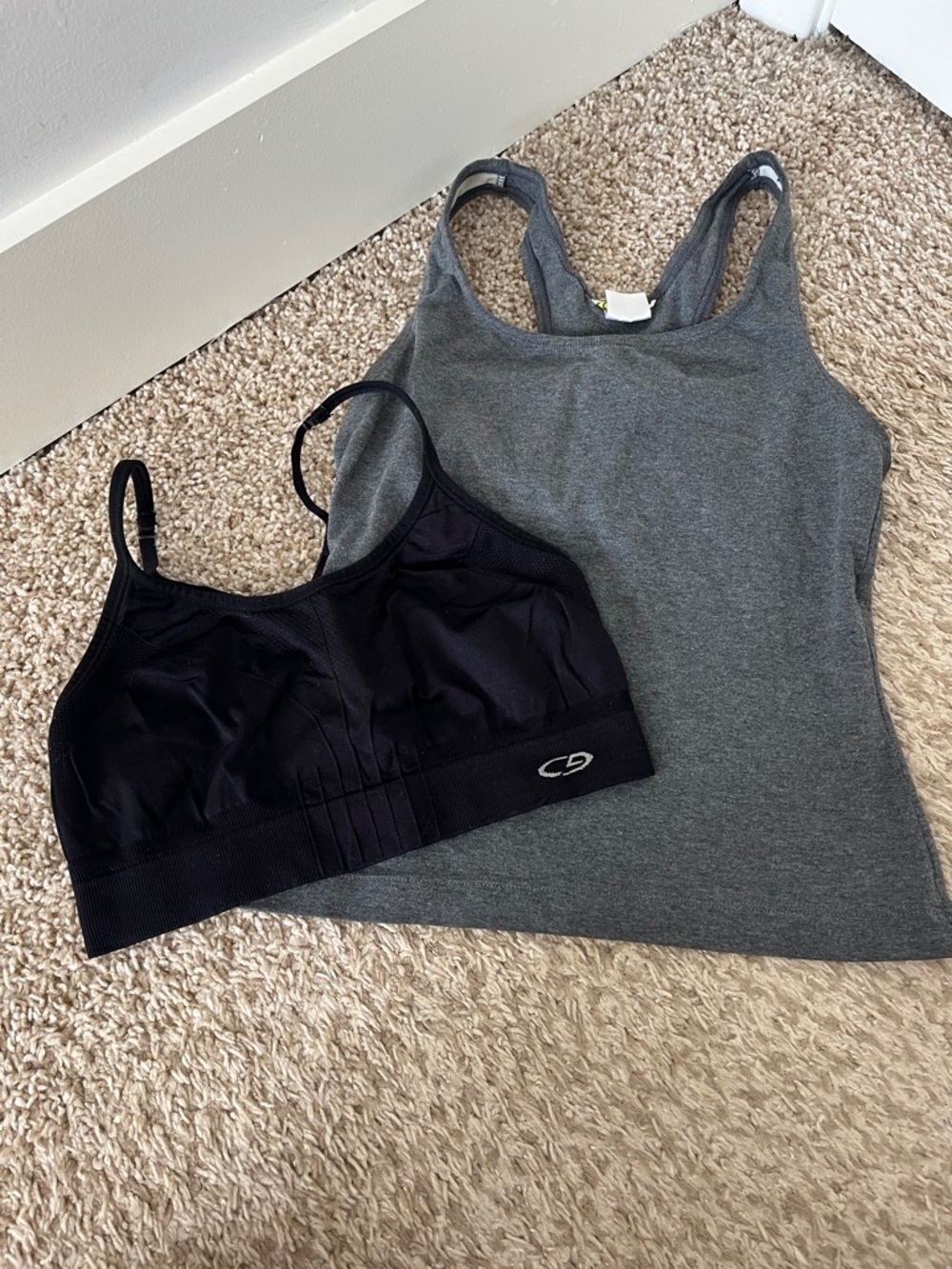 Activewear Bundle - Jacques Moret Gray Tank & Champion Black Sports Bra - Sz Med